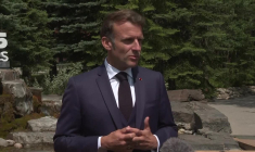 Macron annonce que le prochain sommet du G7 aura lieu en 2026 à Evian