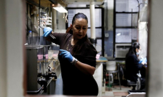 ETATS-UNIS: L'EMPLOI A RALENTI PLUS QUE PRÉVU EN SEPTEMBRE