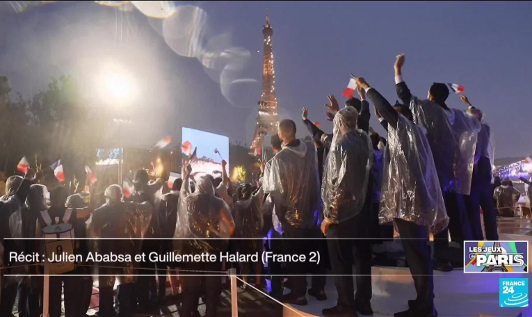 A Paris, la cérémonie d'ouverture des Jeux olympiques vue par les athlètes français
