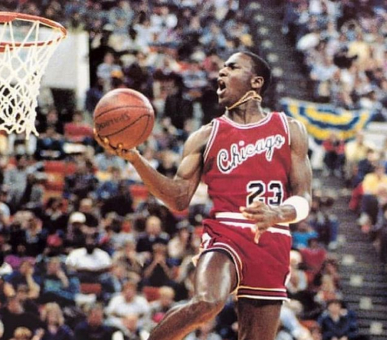 Qui sont les 4 sportifs les plus riches en 2022? crédit photo : Capture d’écran Instagram @michaeljordan