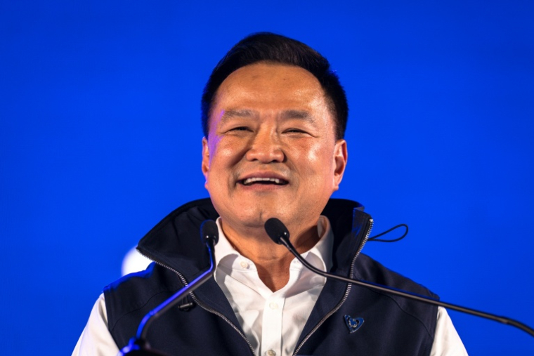 Le Premier ministre thaïlandais et chef du parti Bhumjaithai, Anutin Charnvirakul, à Bangkok, le 30 janvier 2026, en Thaïlande ( AFP / Chanakarn Laosarakham )