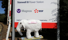 Photo d'archives : L'ancien Premier ministre britannique Boris Johnson visite la centrale nucléaire de Sizewell d'EDF