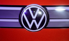 VOLKSWAGEN VOIT LA PÉNURIE DE SEMI-CONDUCTEURS PERDURER TOUTE L'ANNÉE