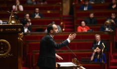 Le député LFI-NUPES Manuel Bompard à l'Assemblée nationale, mercredi 10 novembre 2022. ( AFP / CHRISTOPHE ARCHAMBAULT )