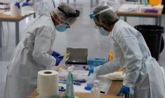 PLUS DE 500 MILLIONS DE DOLLARS PROMIS POUR LA LUTTE CONTRE LE COVID-19 AU FORUM DE PARIS SUR LA PAIX