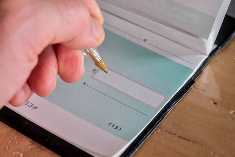 Donation 2025 : jusqu’à 200 000 euros transmis à vos enfants non imposables / iStock.com - Igor Paszkiewicz