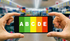 La nouvelle version du Nutri-Score pénalise davantage et de façon scientifiquement pertinente. (crédit : Adobe Stock)