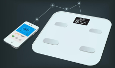 La balance connectée se transforme parfois en véritable coach. crédit photo : Shutterstock