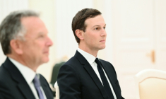 Photo de pool fournie par l'agence russe Sputnik, de l'envoyé spécial de Donald Trump, Steve Witkoff, et du gendre du président américain Jared Kushner, le 2 décembre 2025, au Kremlin, à Moscou ( POOL / Kristina Kormilitsyna )
