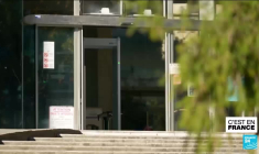 Le combat contre la radicalisation violente, 10 ans après les attentats de Paris