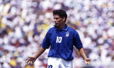 Roberto Baggio of Italy during the 1994 FIFA World Cup final match between Brazil and Italy at Rose Bowl on July 17, 1994 in Los Angeles Pasadena, California. (Photo by Alain Gadoffre / Onze / Icon Sport )  - Photo by Icon Sport