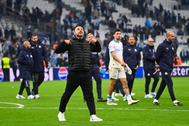 « C'est un vol » : les réactions fusent à Marseille après le penalty non sifflé