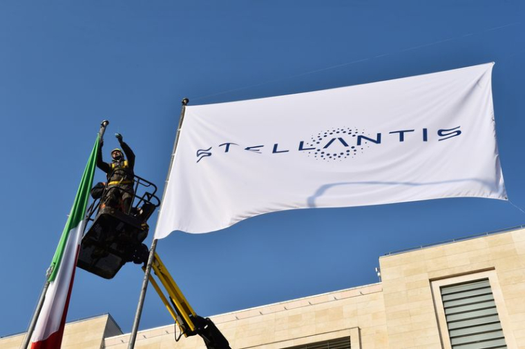 STELLANTIS ET TOYOTA ÉLARGISSENT LEUR PARTENARIAT AVEC UN NOUVEAU GRAND FOURGON