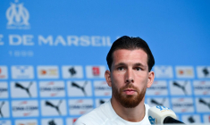 Pierre-Emile Højbjerg botte en touche sur l’affaire Rabiot-Rowe