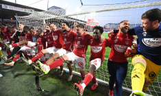 Brest dit au revoir à trois joueurs et en prolonge un