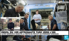 Alper Gezeravci, premier Turc dans l'espace, suscite la fierté du pays et d'Erdogan