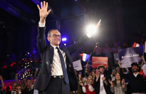 Le ministre de l'Intérieur Bruno Retailleau, candidat à la présidence de LR, en meeting à Boulogne-Billancourt (Hauts-de-Seine), le 11 mai 2025 ( AFP / Thomas SAMSON )
