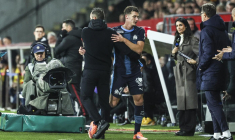 Roberto De Zerbi confus sur Benjamin Pavard
