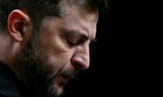 Le président ukrainien Volodymyr Zelensky lors d'une conférence de presse à Ankara, le 19 novembre 2025 ( AFP / Ozan KOSE )