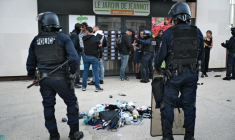Contrôles policiers à Marseille, le 18 septembre 2025 ( AFP / Miguel MEDINA )