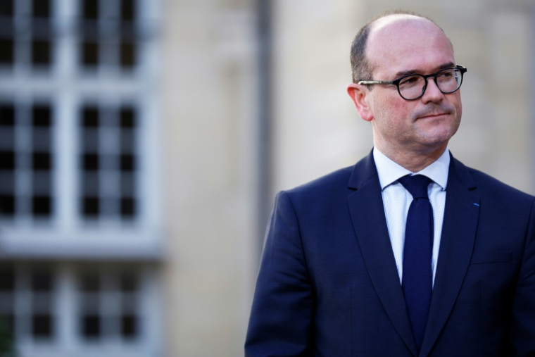 Le ministre de l'Industrie Sébastien Martin à Matignon, à Paris, le 21 avril 2026 ( AFP / Kenzo TRIBOUILLARD )
