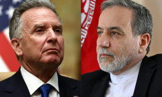 Steve Witkoff, à gauche, et Abbas Araghchi, à droite, doivent conduire vendredi à Oman les négociations entre l'Iran et les Etats-Unis ( POOL / EVELYN HOCKSTEIN )