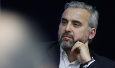 Alexis Corbière à Bobigny,le 16 février 2023. ( AFP / GEOFFROY VAN DER HASSELT )