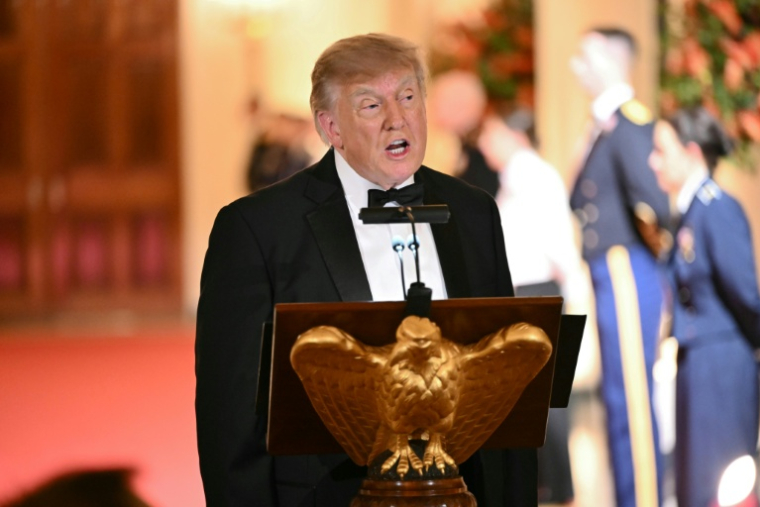 Le président américain Donald Trump parle lors du dîner de gala en l'honneur du président chinois Xi Jinping, le 24 septembre 2026 à la Maison Blanche, à Washington ( AFP / Brendan SMIALOWSKI )
