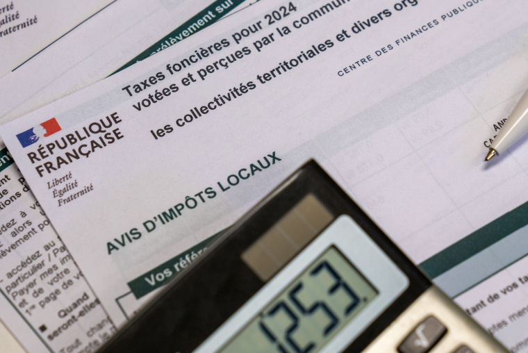 Encore une hausse en vue pour la taxe fonci&egrave;re en 2027 ( Cr&eacute;dits photo: &copy;   MIKE FOUQUE - stock.adobe.com)