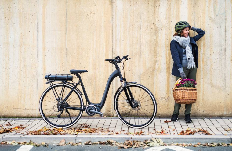 Le vélo électrique représente 1/4 des ventes-iStock-Halfpoint