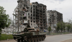 LES TROUPES UKRAINIENNES POURRAIENT SE RETIRER DE LA RÉGION DE LOUHANSK FACE À L'AVANCÉE RUSSE