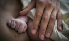 La campagne de prévention des bébés français contre le principal virus à l'origine de la bronchiolite va démarrer le 1er septembre  ( AFP / LOIC VENANCE )