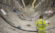 Une ingénieure à Bure, le 8 août 2024. ( AFP / JEAN-CHRISTOPHE VERHAEGEN )