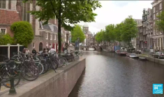 Amsterdam interdit la consommation de cannabis dans le "Quartier rouge"