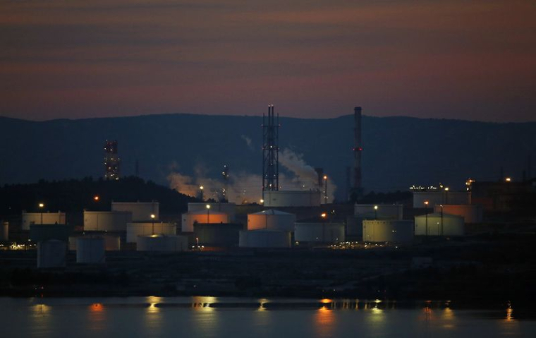 LA COMMISSION EUROPÉENNE PRÉSENTE UN PLAN POUR RÉDUIRE SA DÉPENDANCE AUX ÉNERGIES FOSSILES RUSSES