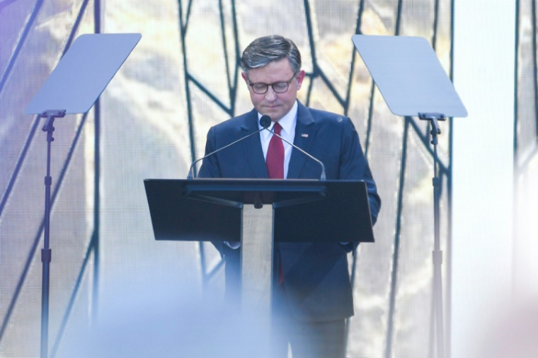 Le président de la Chambre des représentants, le républicain Mike Johnson, le 17 mai 2026, à Washington ( AFP / Matthew Hatcher )