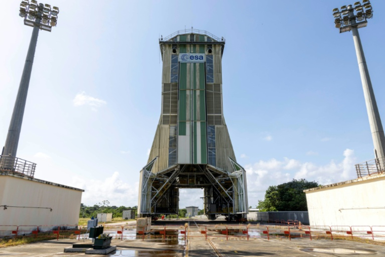 L'ancien pas de tir des Soyouz russes en cours de réaménagement pour la start-up française MaiaSpace à Kourou, en Guyane française, le 13 février 2026 ( AFP / Ronan LIETAR )