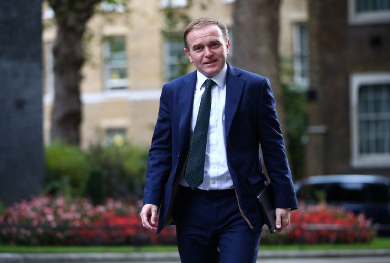 BREXIT: LONDRES OUVERT À UN COMPROMIS "RAISONNABLE" SUR LA PÊCHE AVEC L'UE