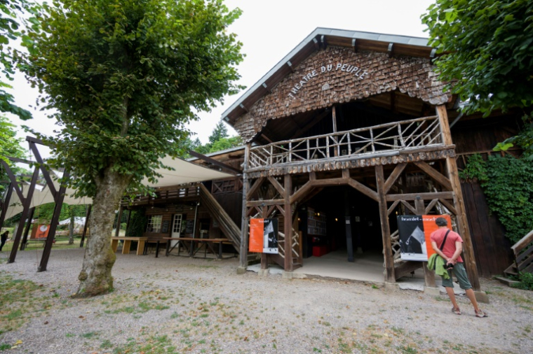 Le "Théâtre du Peuple" à Bussang, le 29 juillet 2022 dans les Vosges ( AFP / JEAN-CHRISTOPHE VERHAEGEN )