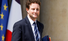 Le ministre des Transports Clément Beaune le 14 juin à Paris. ( AFP / LUDOVIC MARIN )