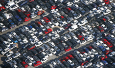 LES COMMANDES DE VOITURES RECHUTENT