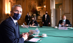 OTAN ET FRANCE METTENT DE NOUVEAU EN GARDE MOSCOU SUR L'UKRAINE