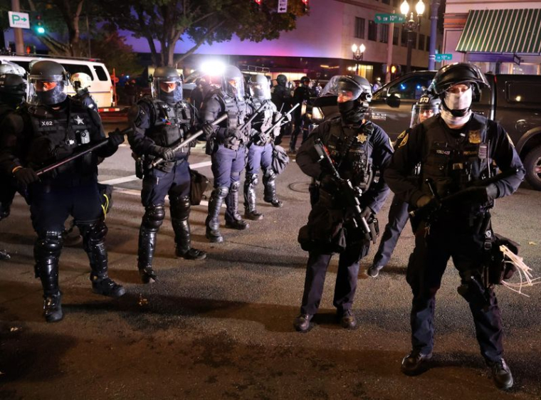 USA 2020: PLUSIEURS DIZAINES D'ARRESTATIONS LORS DE MANIFESTATIONS POST-ÉLECTORALES