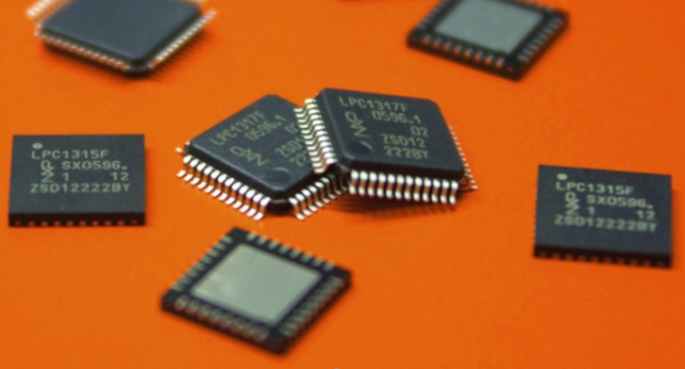 "L’actuelle pénurie d’approvisionnement en semi-conducteurs met en évidence leur omniprésence dans de nombreux aspects de notre vie quotidienne et, de façon plus problématique, leur rôle-clé dans les grands chantiers de transition vers une économie Net Zero à travers le monde." (crédit photo : BlackRock)