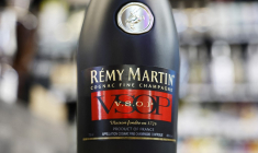 ( GETTY IMAGES NORTH AMERICA / MARIO TAMA )