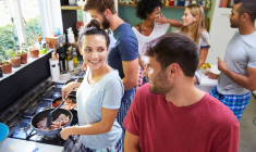 Investir dans la colocation : une stratégie rentable ? / iStock.com - monkeybusinessimage