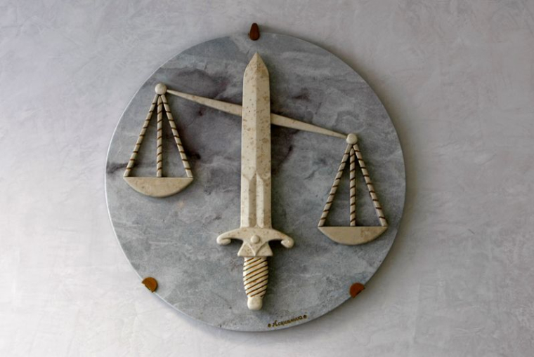 FRANCE: "CARLOS" CONDAMNÉ À LA RÉCLUSION CRIMINELLE À PERPÉTUITÉ