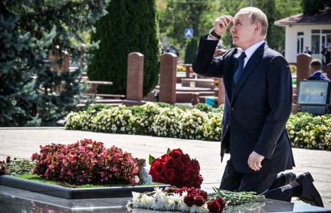 Vladimir Poutine à Beslan, en Russie, le 20 août 2024. ( POOL / VLADIMIR ASTAPKOVICH )