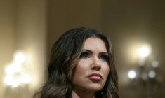 Kristi Noem à Washington le 14 mai 2025 ( AFP / Jim WATSON )