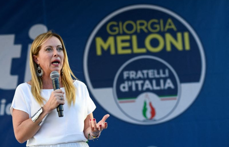 Photo d'archive de Giorgia Meloni, leader du parti d'extrême droite Frères d'Italie, lors d'un rassemblement à Milan